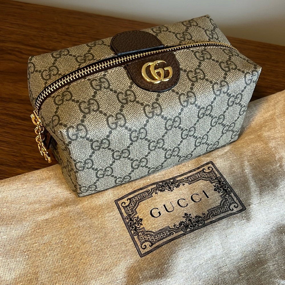 AUTHENTIC Gucci Toiletry Case